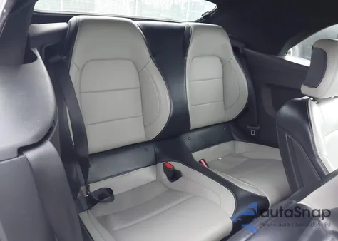 2024 Ford Mustang Ecoboost Premium z USA, uszkodzony, nr VIN 1FAGP8UH5R5138308